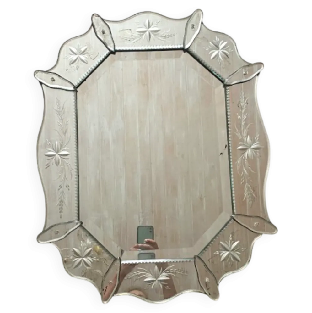 Miroir vénitien gravé 73 x 58 cm