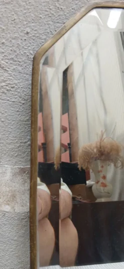 Mirroir biseauté cadre laiton Art Déco