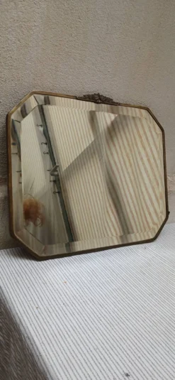 Mirroir biseauté cadre laiton Art Déco