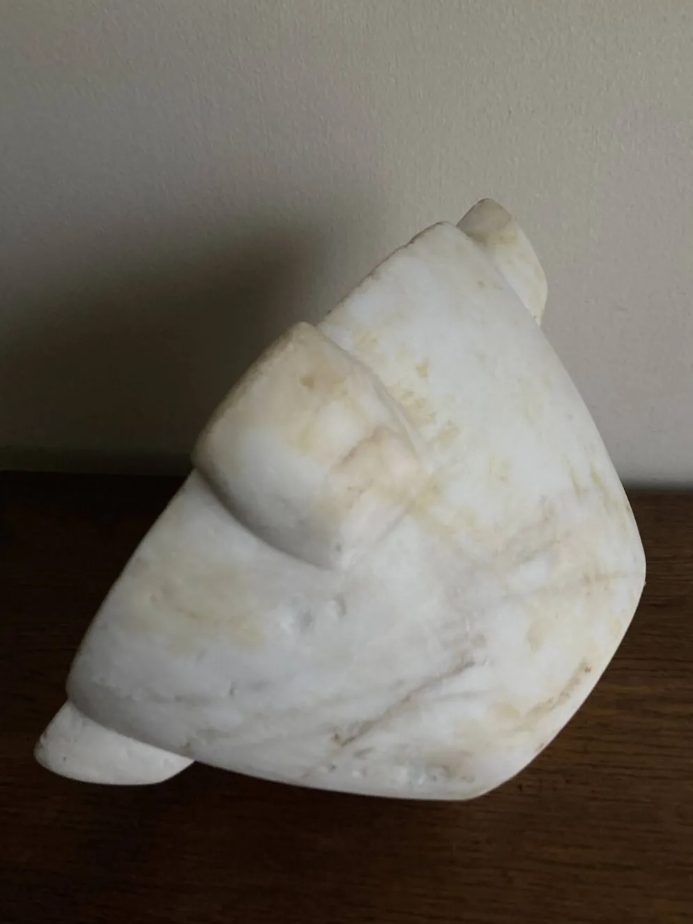 Mortier 19e néo classique en marbre blanc XXL