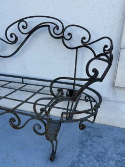 Méridienne de jardin en fer forgé
