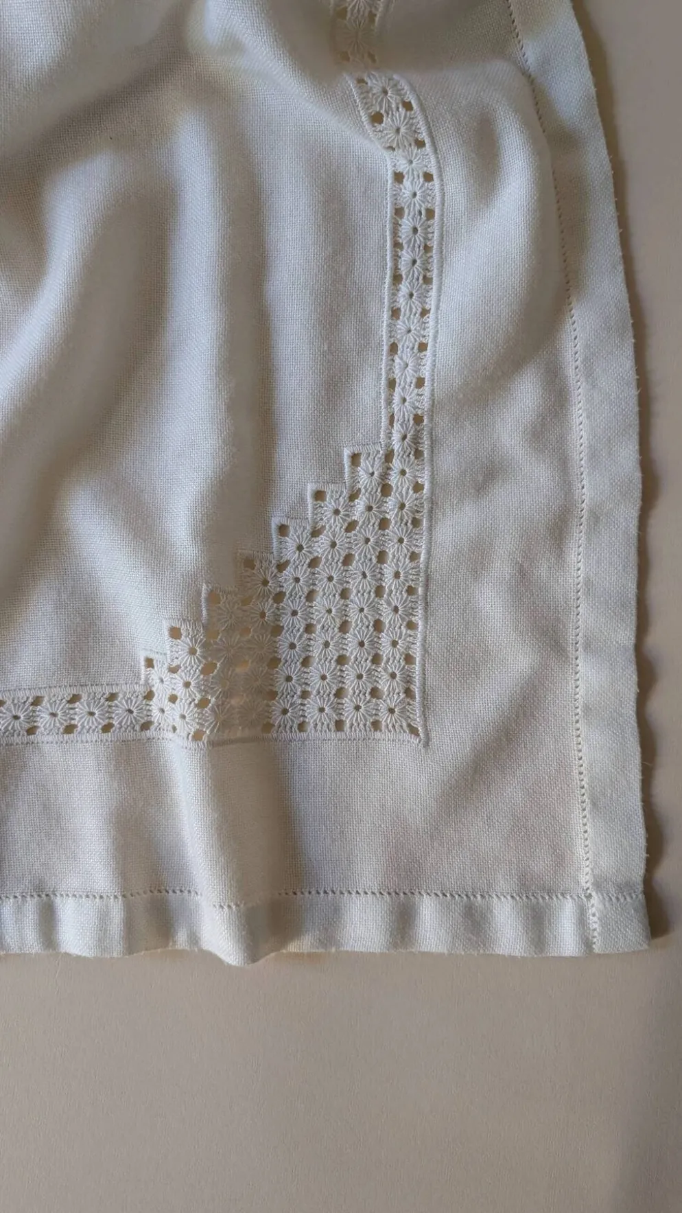 Nappe ancienne en coton blanc