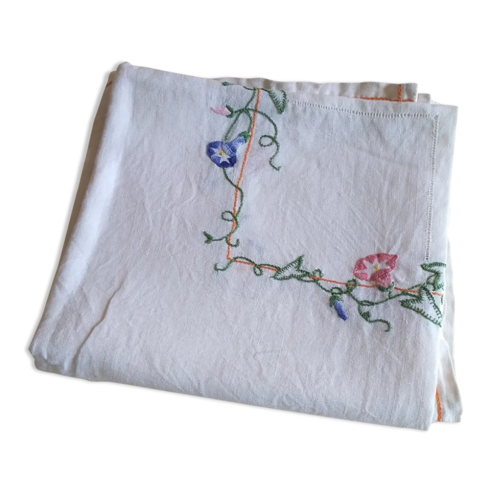 Nappe ancienne en lin brodée de fleurs