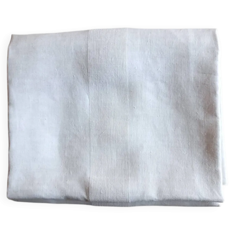 nappe ancienne à filets liteaux 180x163 cm