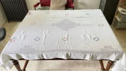 Nappe brodée + 12 Serviettes vintage