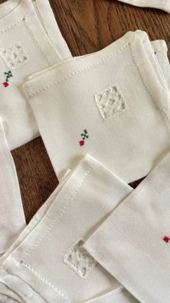 Nappe brodée + 12 Serviettes vintage