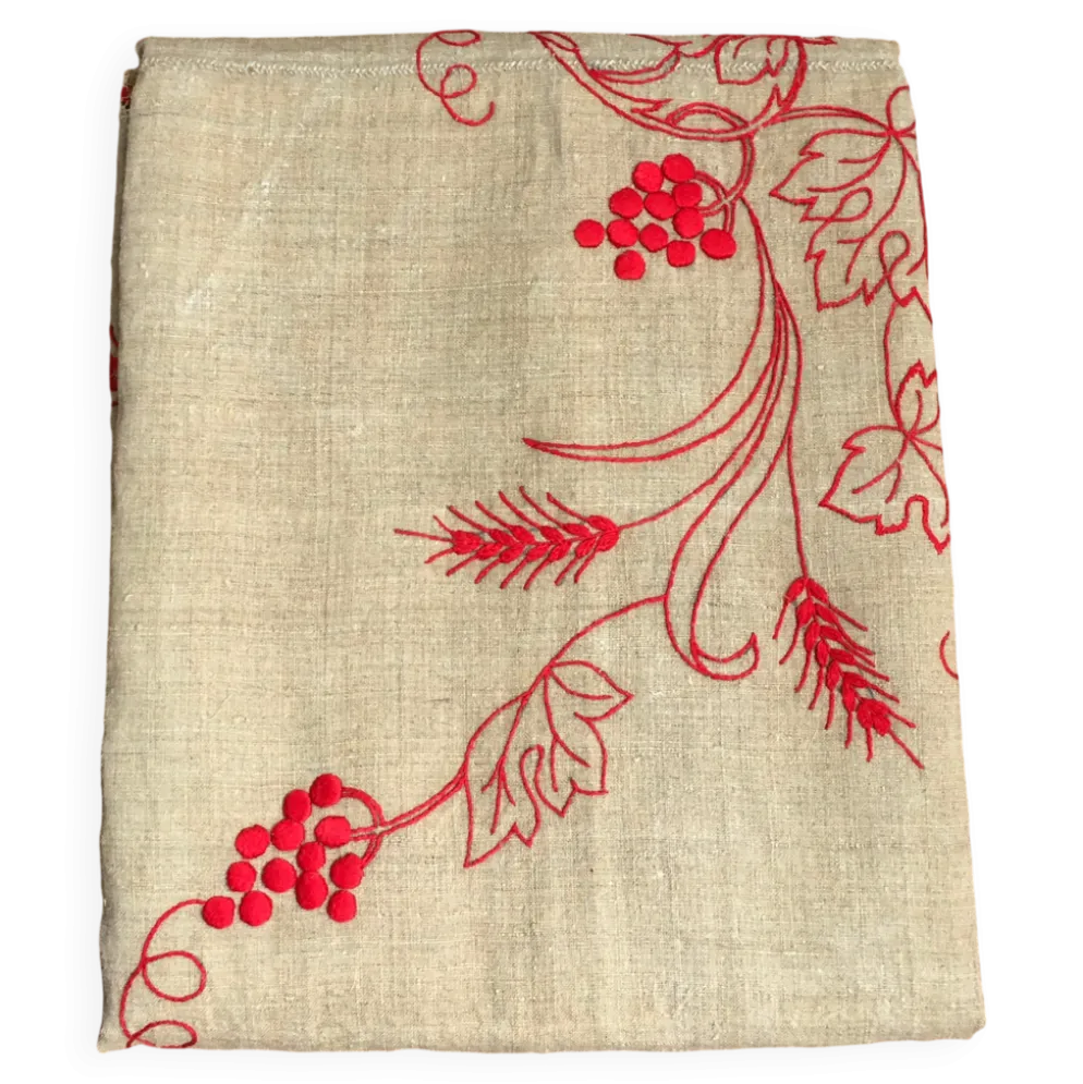 Nappe brodée tissu ancien 131 x 156 cm