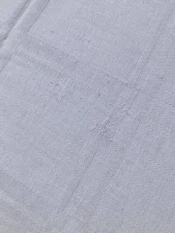 Nappe carrée brodée JB coton damassé carrés