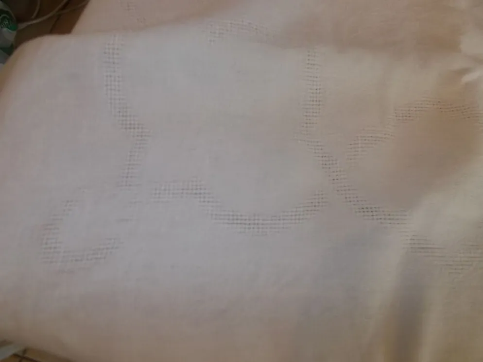 Nappe damassée 150 x 145