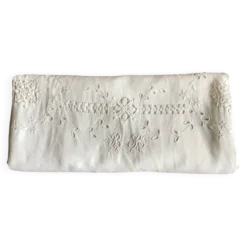 Nappe de réception en lin blanc BR 2mx2m10