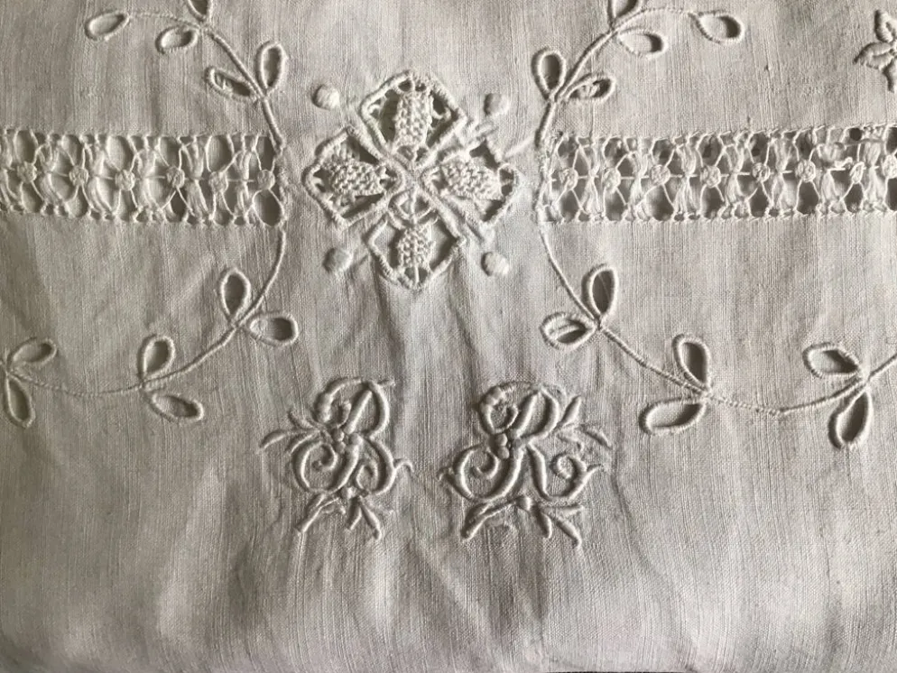 Nappe de réception en lin blanc BR 2mx2m10
