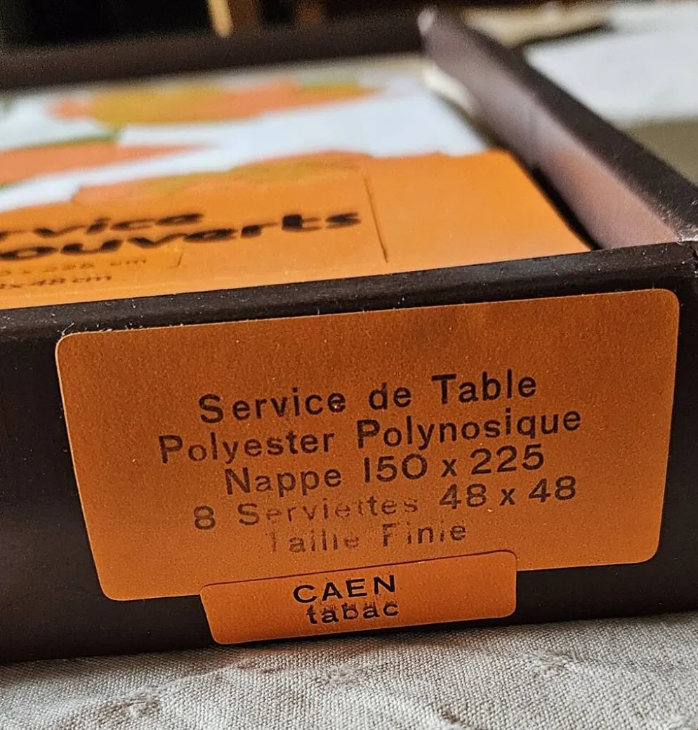 Nappe et 8 serviettes de table orange vintage