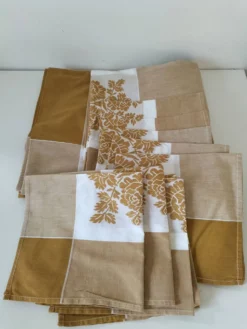 Nappe et 8 serviettes vintage – tons caramel et moutarde dorée