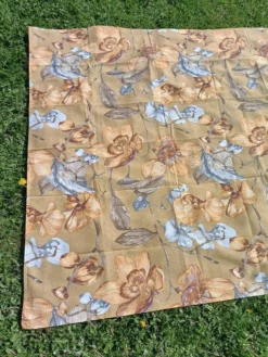 Nappe fleurie
