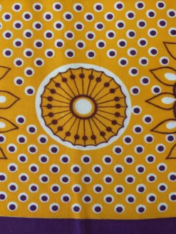 Nappe tenture malgache vintage jaune
