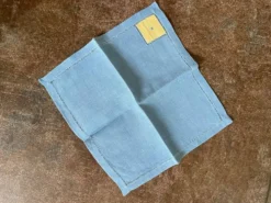 nappe à thé en lin et ses serviettes