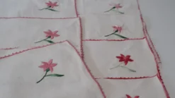 Nappe à thé et serviettes