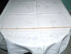 Nappe vintage en coton métis damassé 130x150 décor fleuri monogramme médaillon BV + 10 serviettes *M
