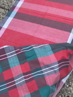 Nappe vintage rouge