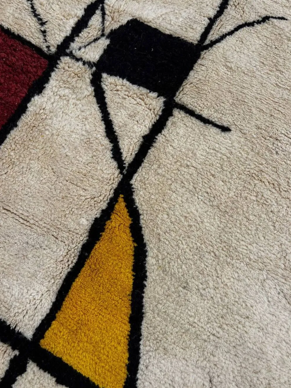Natura Atlas - Tapis Mrirt sur mesure – Design graphique berbère en laine naturelle