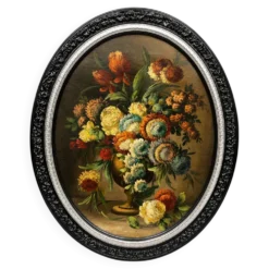 Nature morte ancienne avec des fleurs.