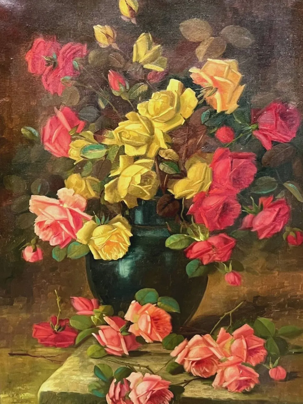 Nature morte ancienne signée avec des roses.