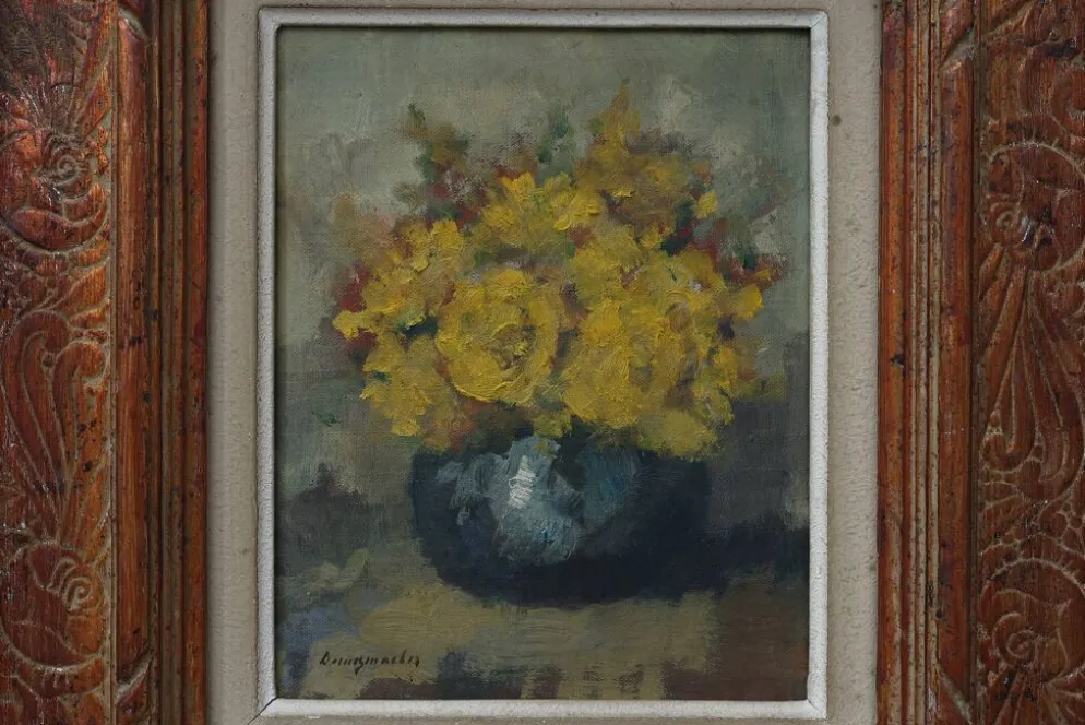 Nature morte avec des fleurs jaunes dans un vase, vers 1930-1950