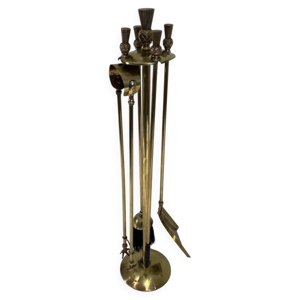 Nécessaire de cheminée de style néoclassique en laiton modèle ananas