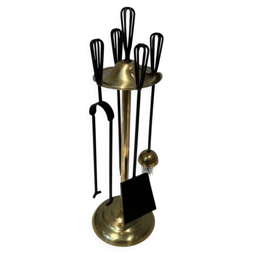 Nécessaire de Feu Design en Métal Laqué Noir et Laiton Poli. France. Vers 1