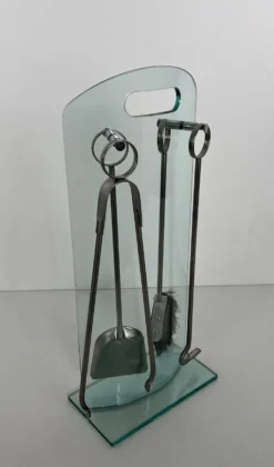 Nécessaire de Feu Design à Portant en Verre Trempé et Outils en Chrome