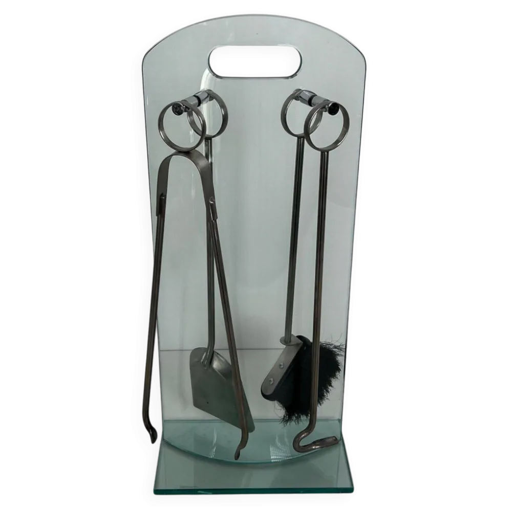 Nécessaire de Feu Design à Portant en Verre Trempé et Outils en Chrome