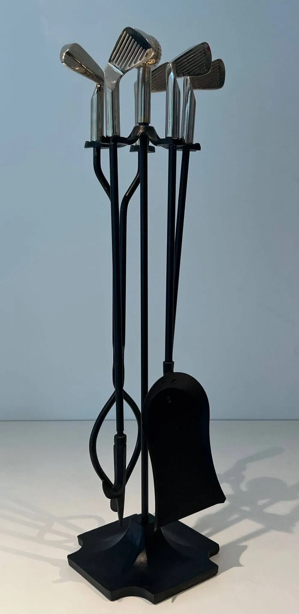 Nécessaire de Feu Modèle Golf en Métal Laqué Noir et Clubs de Golf Chromés