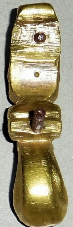 Ornement d'ameublement en bronze