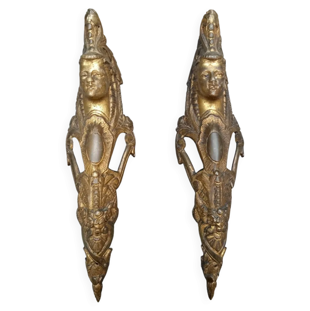 2 ornements en bronze pour meuble, XIXe siècle