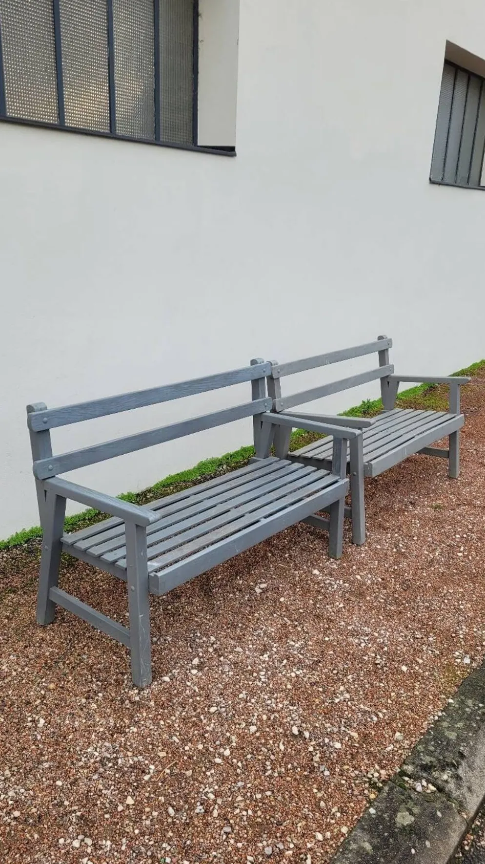 Paire de bancs de jardin parc en bois fabrication ancienne