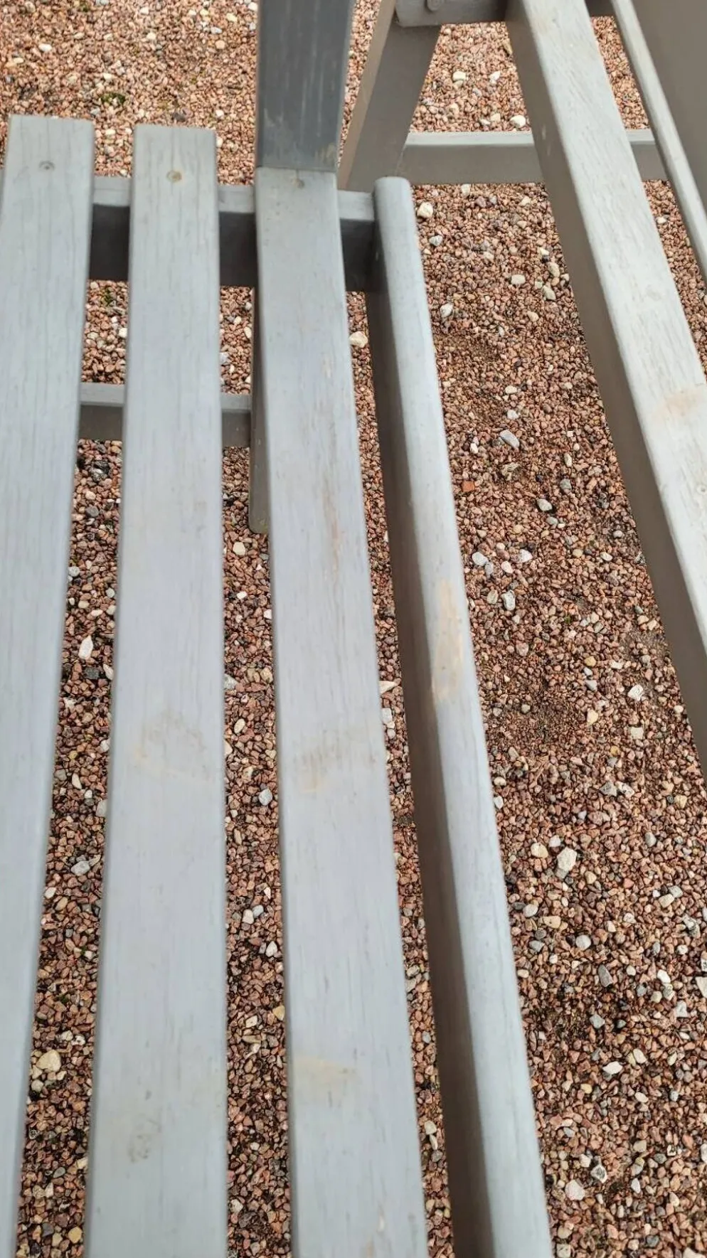 Paire de bancs de jardin parc en bois fabrication ancienne