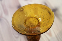 Paire de bougeoirs en verre ambré BIOT