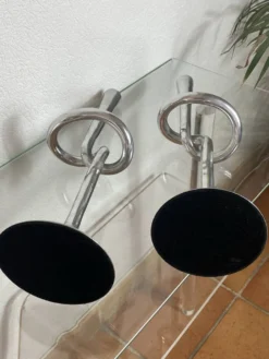 Paire de bougeoirs noeud en aluminium, Italie, 1970