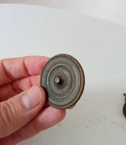 Paire de boutons de meubles anciens Empire XIXeme