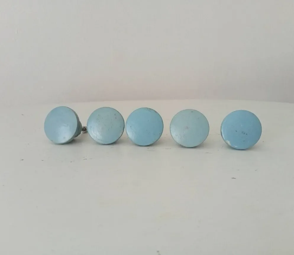 Paire de boutons de meubles vintage en bois