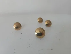 Paire de boutons