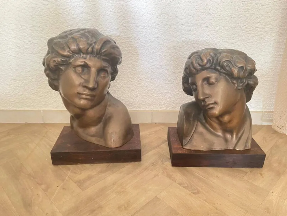 Paire de bronze "les esclaves" de Michel-Ange