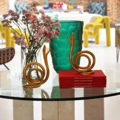 Paire de candélabres en bronze de style mid-century italien