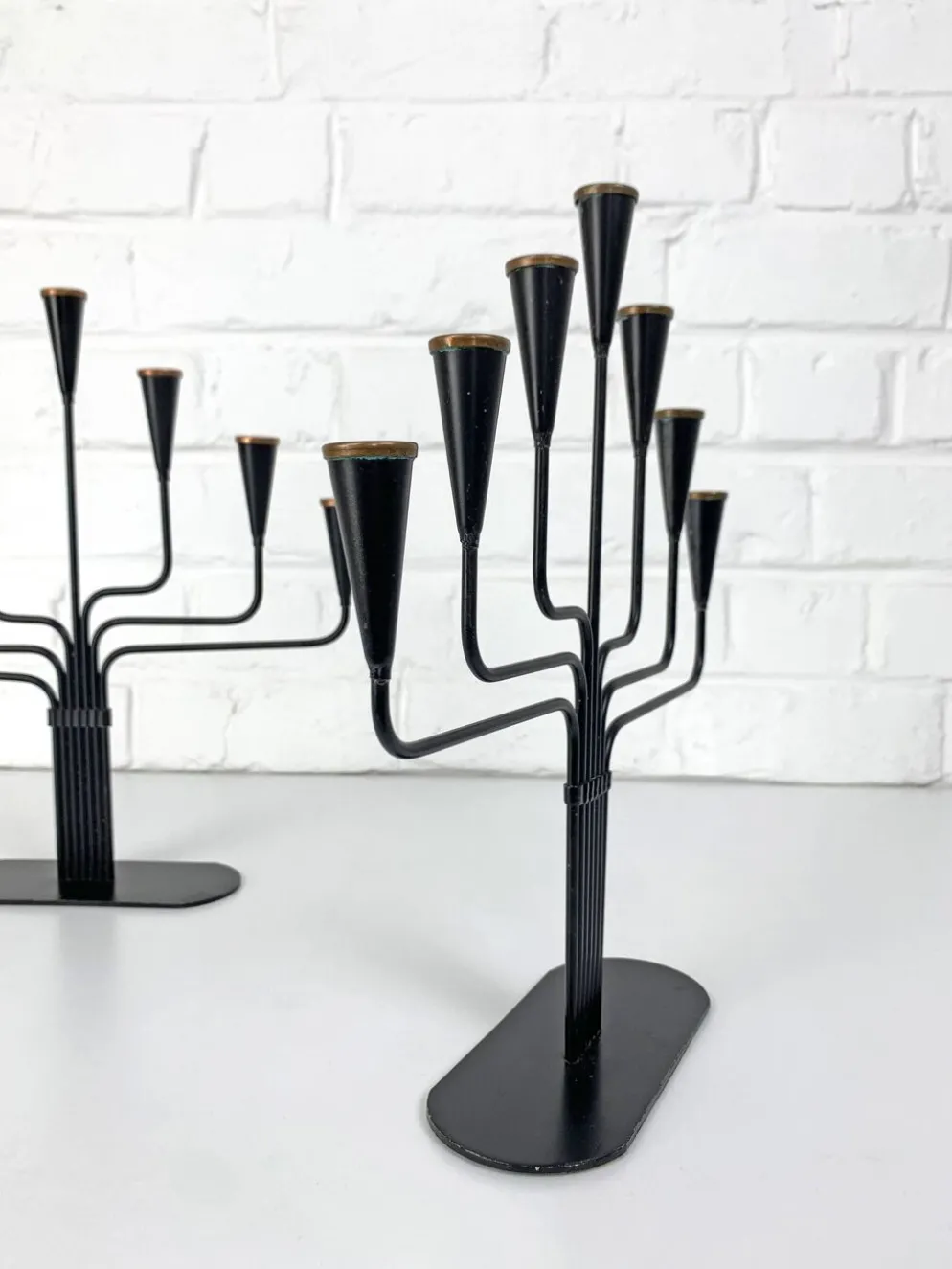Paire de candélabres Gunnar Ander pour Ystad Metall, Suède, années 50