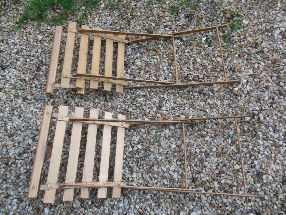 Paire de chaises pliante de jardin ou de bistrot ancienne
