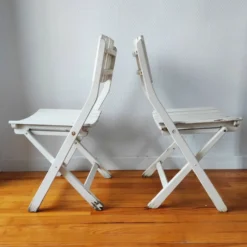 Paire de chaises vintage 1960/70 pliantes en bois