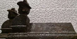 Paire de chenets anciens en fonte Bustes néo-Renaissance France fin XIXᵉ