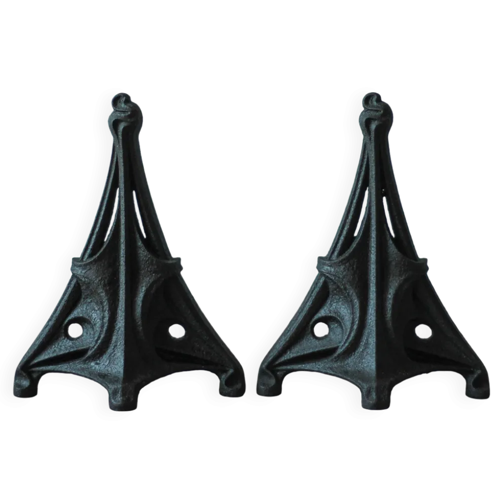 Paire de chenets Art Nouveau en fonte dans le style Hector Guimard, déco