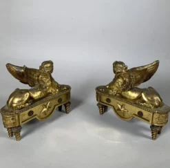 Paire De Chenets Aux Sphinges d'époque Directoire XVIIIème Siècle Attribué