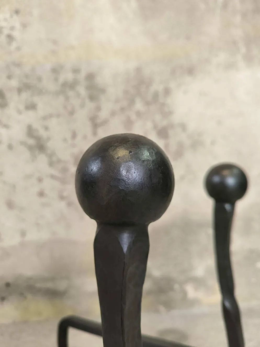Paire de chenets brutalistes